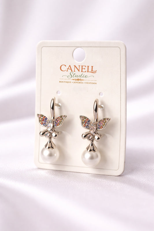 Aretes  tipo Clap Mariposas con circonitas y Perla