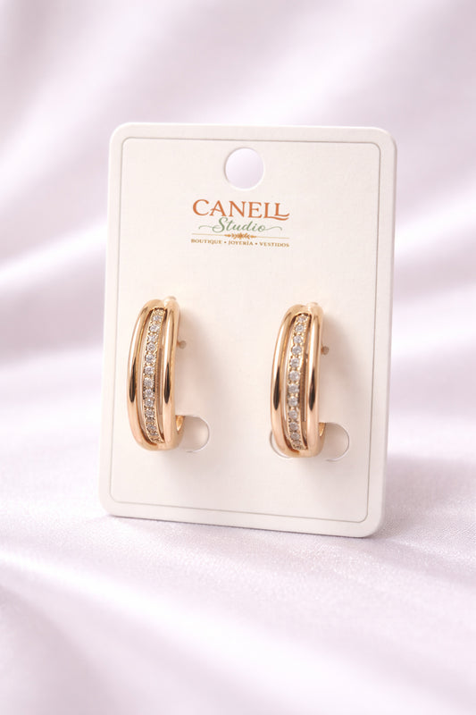 Argolla con linea de Circones Bañado en oro de 18k